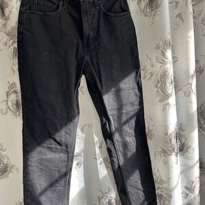 Everlane Black Ankle Cropped Jeans